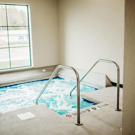 Cobblestone Hotel & Suites インターナショナルフォールズ エクステリア 写真