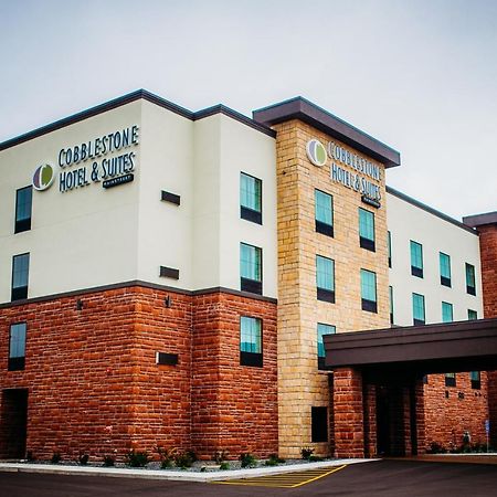 Cobblestone Hotel & Suites インターナショナルフォールズ エクステリア 写真